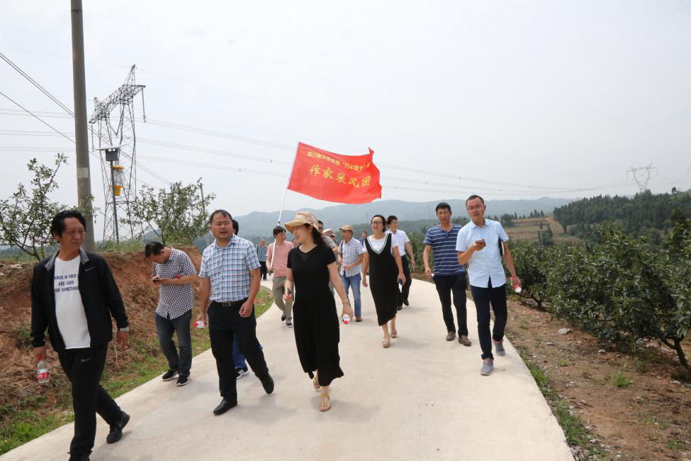 1545755070894712.png 2.png