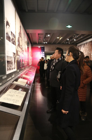 1546716543639541.png 1.png