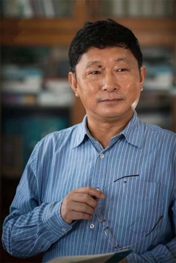 中国作协副主席、四川省作协主席阿来.jpg