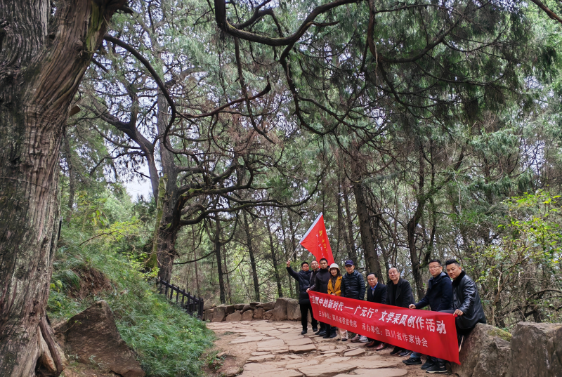 1704878172434774.png 图片2.png