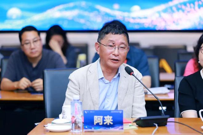 https://www.sczjw.net.cn:443/cms-web/ueditor/download?id=1074110767411544064