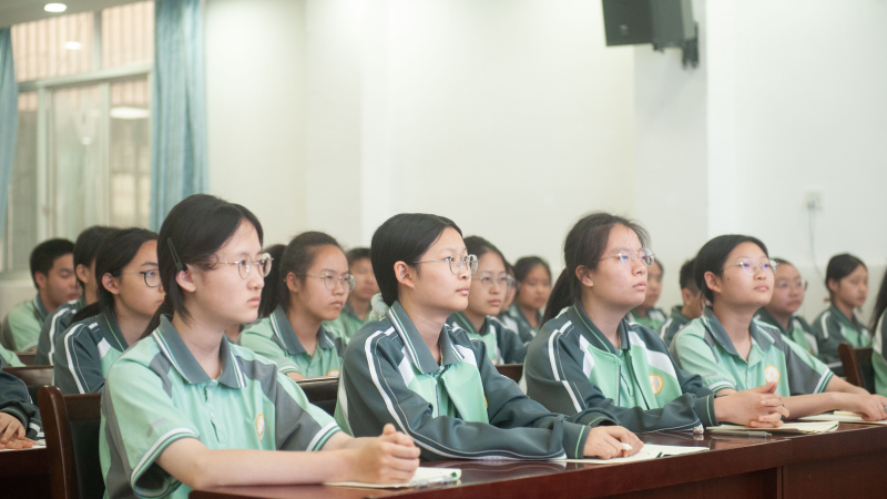 https://www.sczjw.net.cn:443/cms-web/ueditor/download?id=1078493132195938304