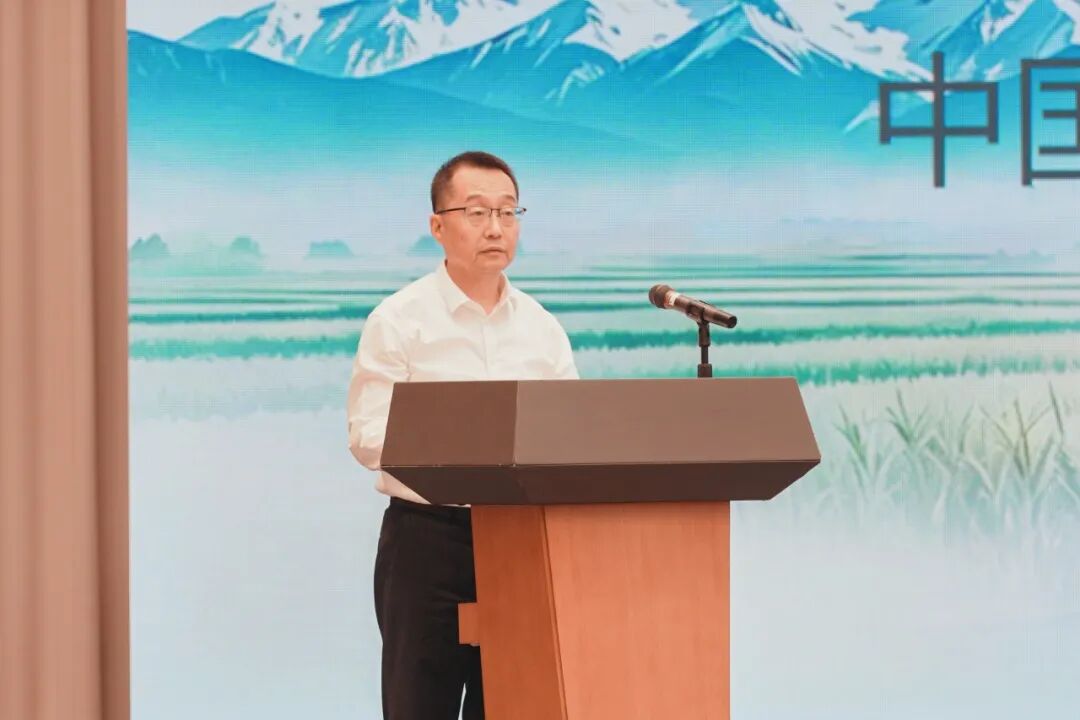 https://www.sczjw.net.cn:443/cms-web/ueditor/download?id=1080057526893723648