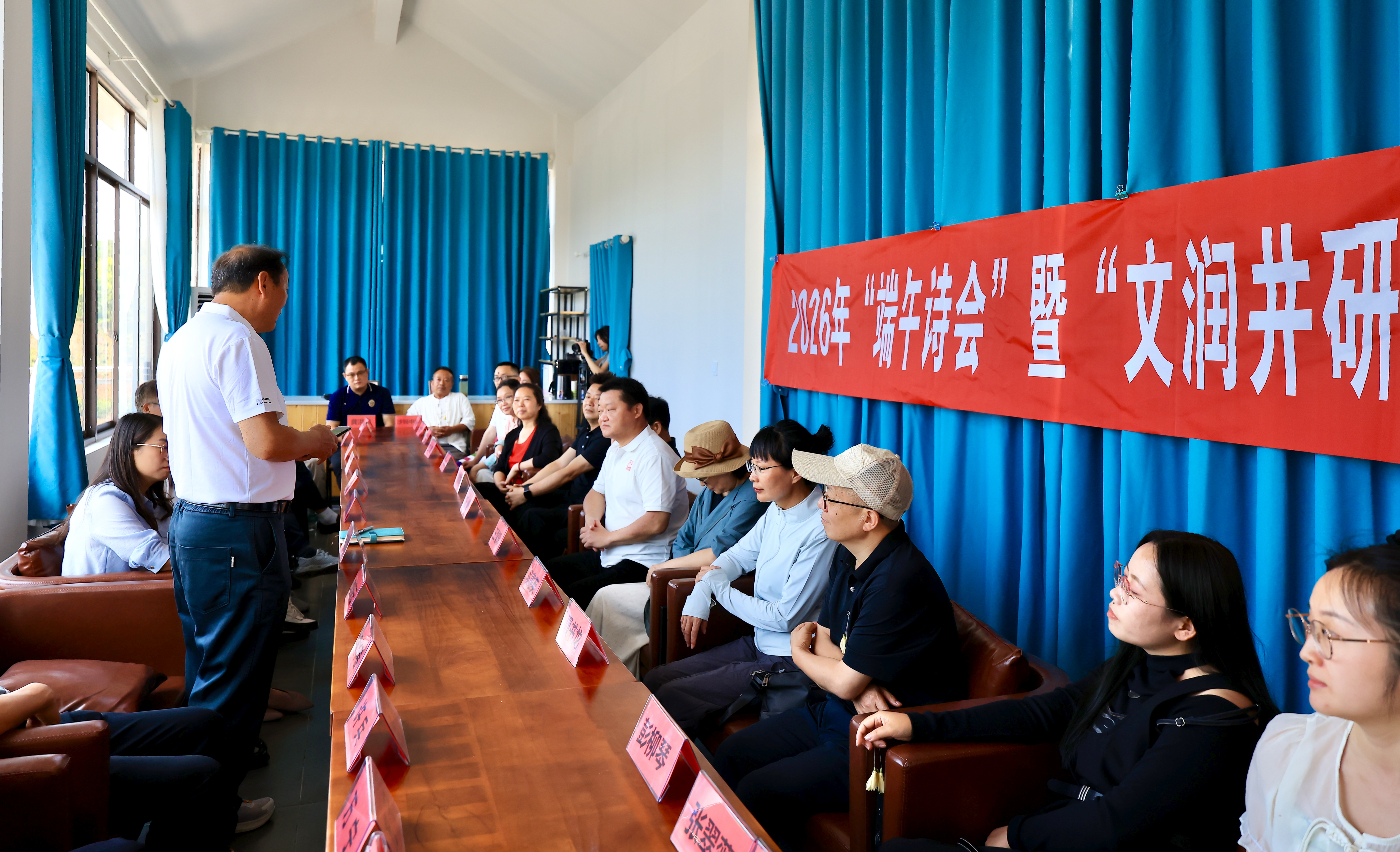 https://www.sczjw.net.cn:443/cms-web/ueditor/download?id=1083623955463192576