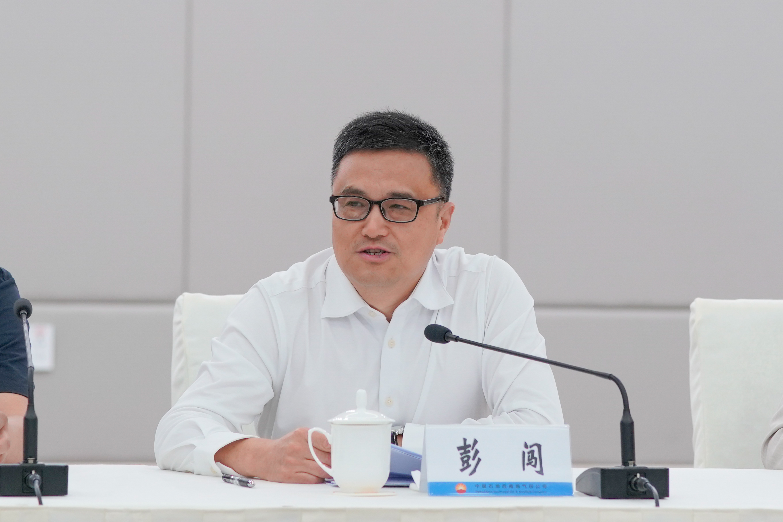 https://www.sczjw.net.cn:443/cms-web/ueditor/download?id=1087174065631576064