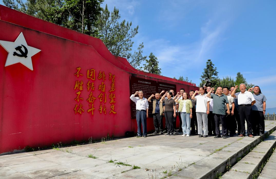 https://www.sczjw.net.cn:443/cms-web/ueditor/download?id=1088982523821473792