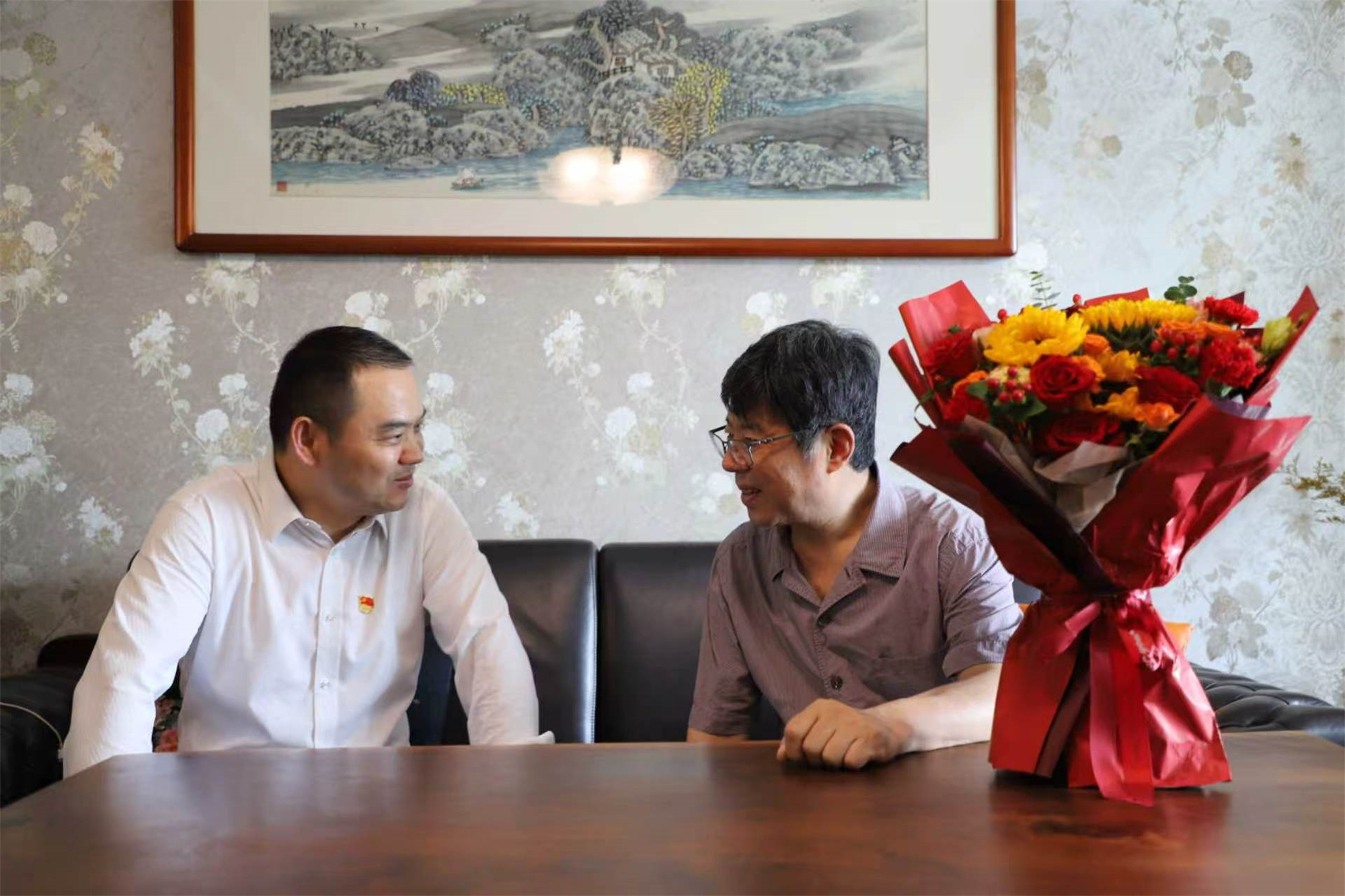 https://www.sczjw.net.cn:443/cms-web/ueditor/download?id=1089744938087530496