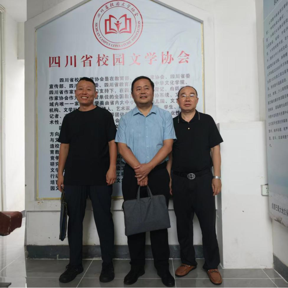 https://www.sczjw.net.cn:443/cms-web/ueditor/download?id=1107910425516228608
