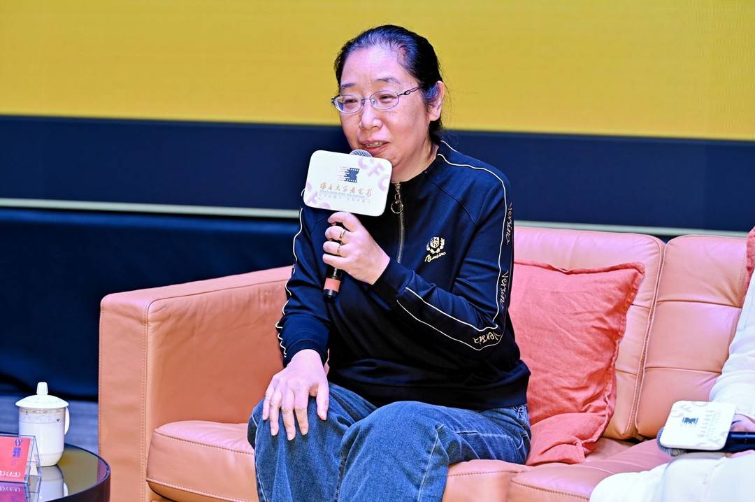 https://www.sczjw.net.cn:443/cms-web/ueditor/download?id=1117256103396687872