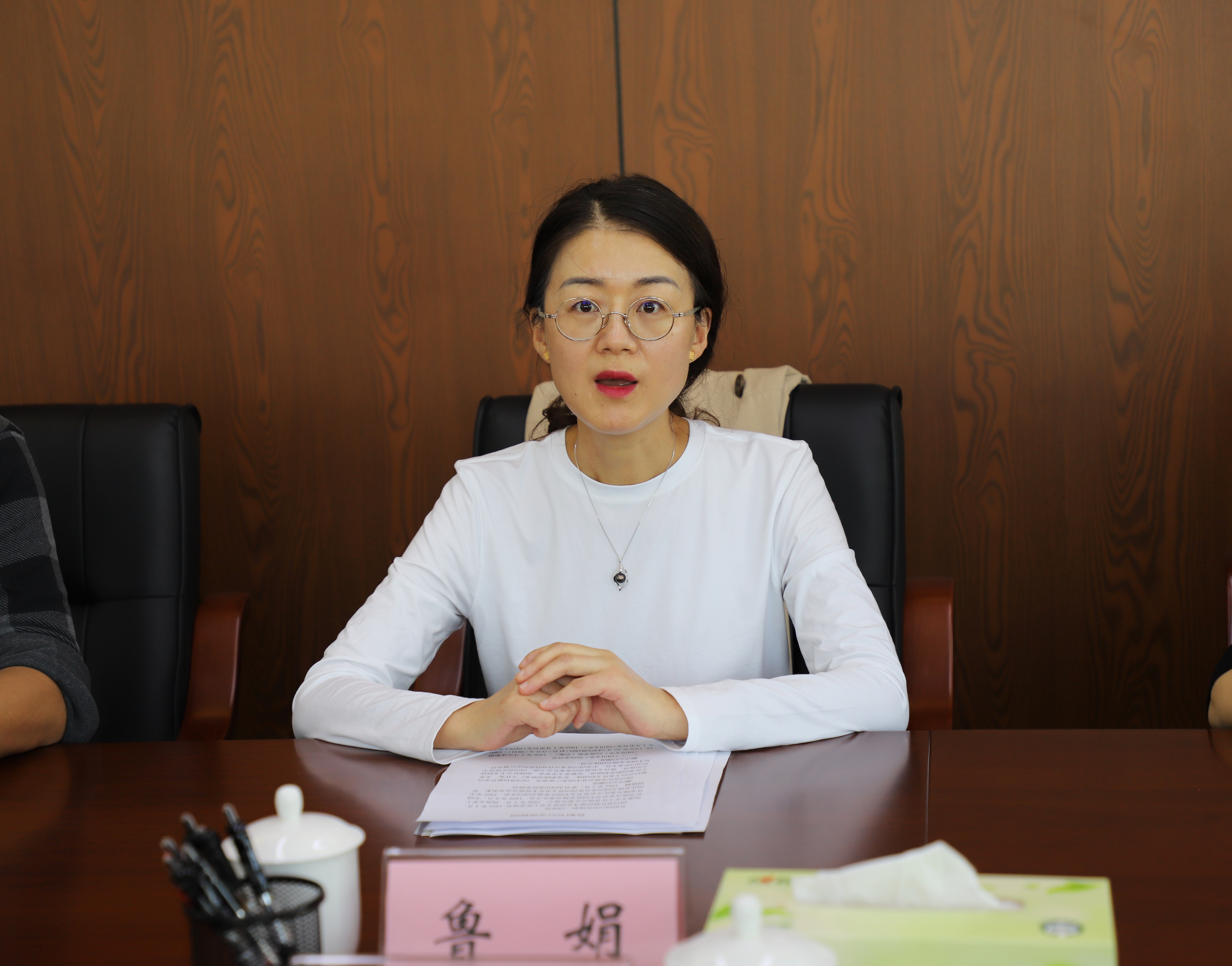 https://www.sczjw.net.cn:443/cms-web/ueditor/download?id=1119125953073168384