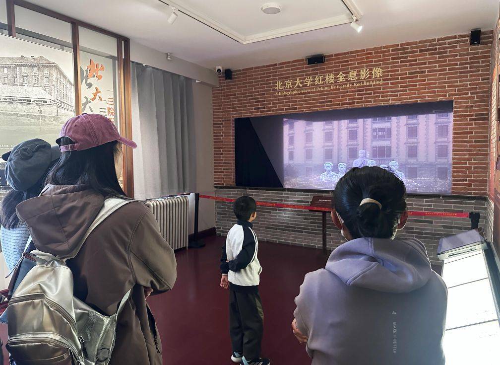 https://www.sczjw.net.cn:443/cms-web/ueditor/download?id=1125280716114411520