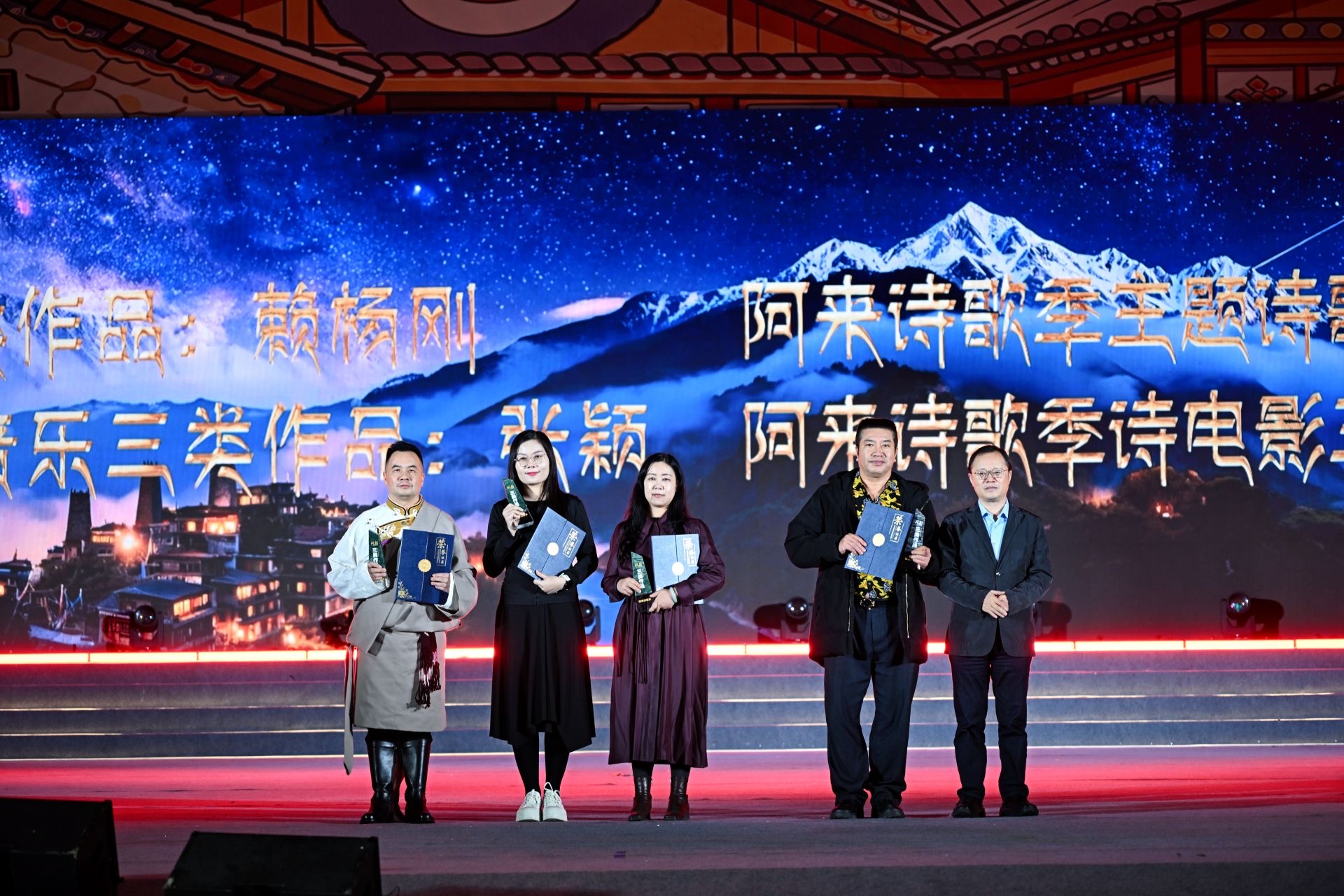 https://www.sczjw.net.cn:443/cms-web/ueditor/download?id=1129302591194185728