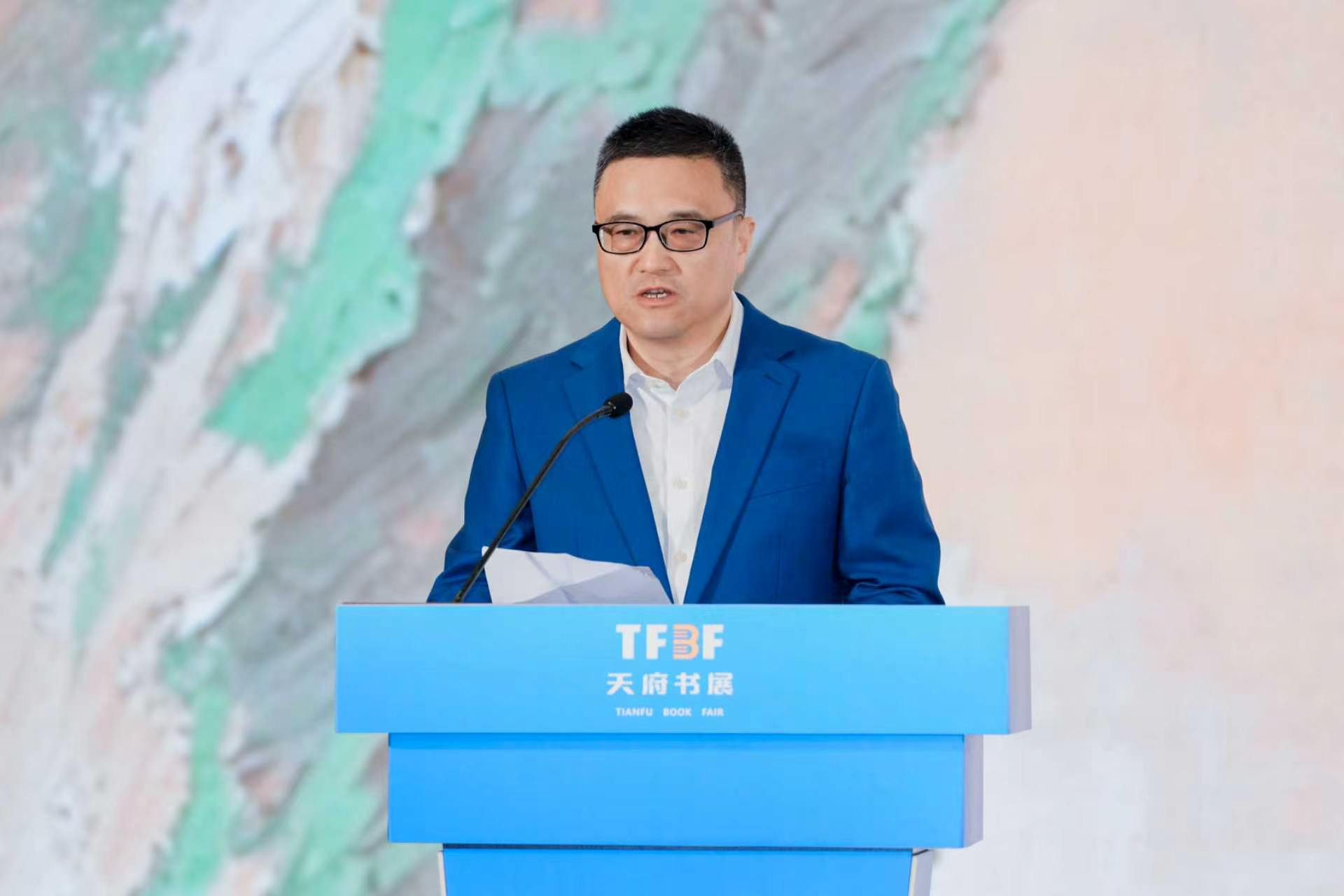https://www.sczjw.net.cn:443/cms-web/ueditor/download?id=1129556482435497984
