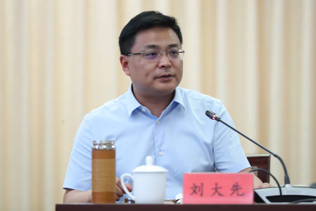 https://www.sczjw.net.cn:443/cms-web/ueditor/download?id=818722967606575104