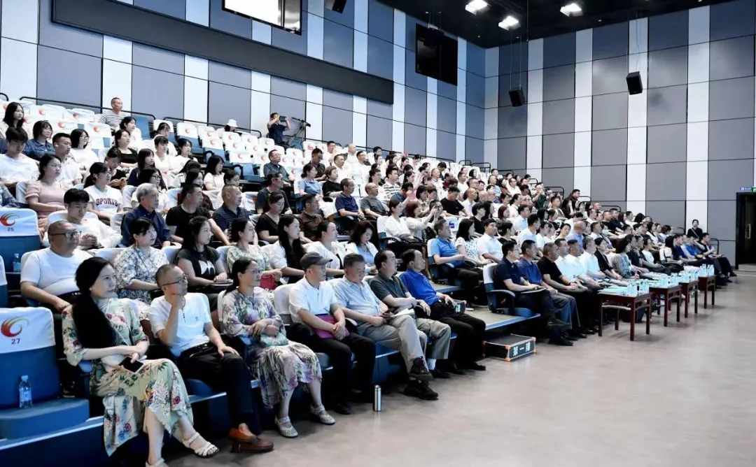 https://www.sczjw.net.cn:443/cms-web/ueditor/download?id=822271744709804032