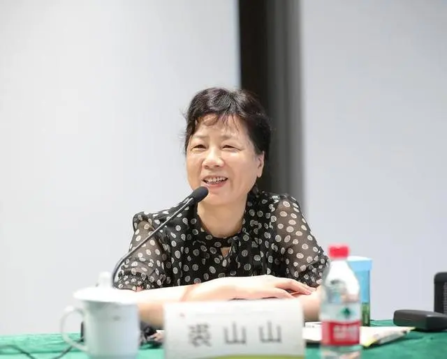https://www.sczjw.net.cn:443/cms-web/ueditor/download?id=825162437119754240