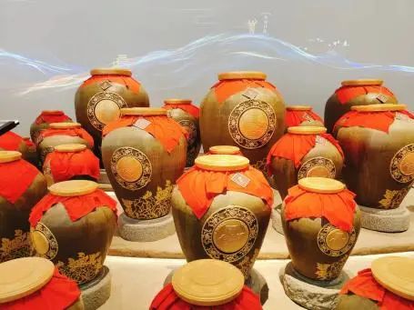 https://www.sczjw.net.cn:443/cms-web/ueditor/download?id=831420005920063488