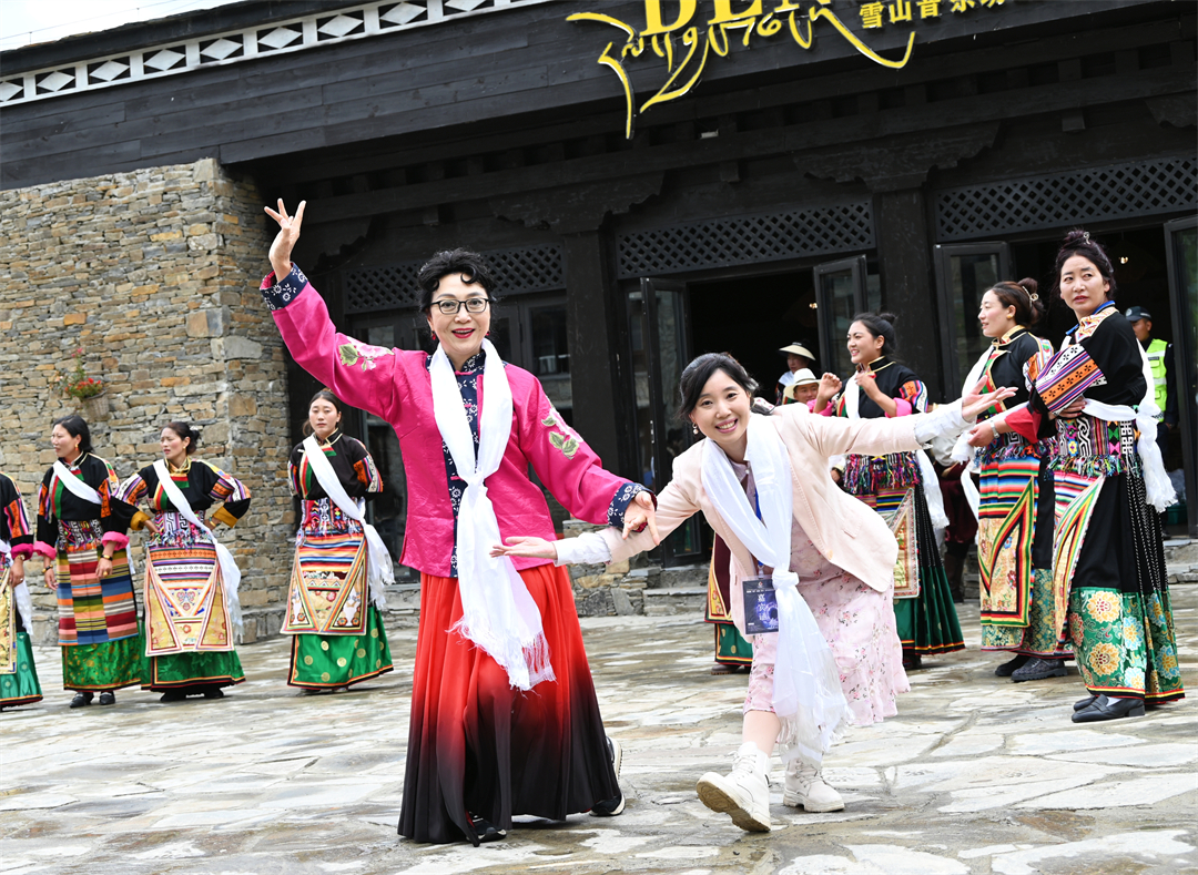 https://www.sczjw.net.cn:443/cms-web/ueditor/download?id=833851862465691648