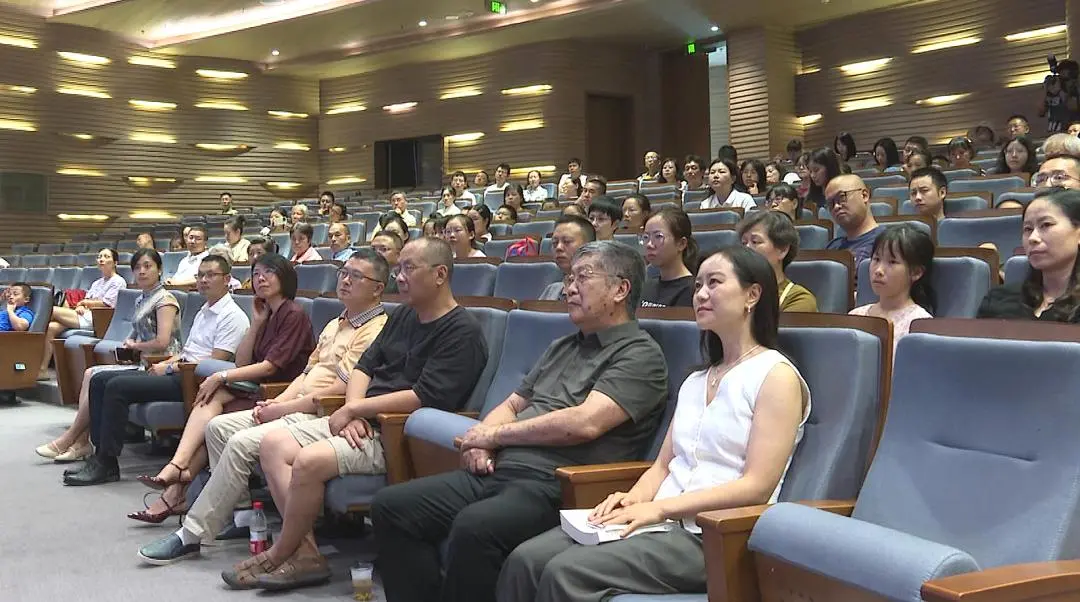 https://www.sczjw.net.cn:443/cms-web/ueditor/download?id=843001300576026624