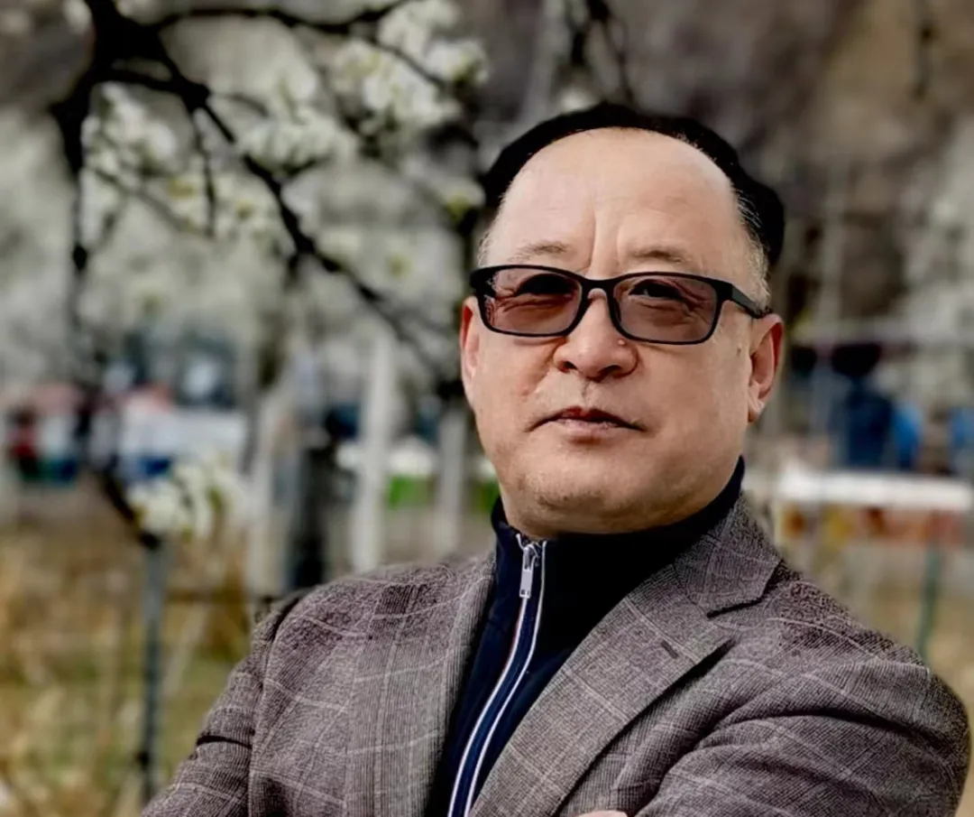 https://www.sczjw.net.cn:443/cms-web/ueditor/download?id=845542391063298048
