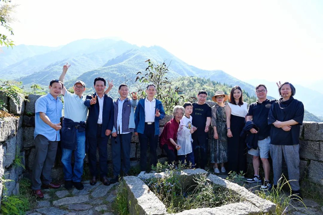 https://www.sczjw.net.cn:443/cms-web/ueditor/download?id=845826827519049728