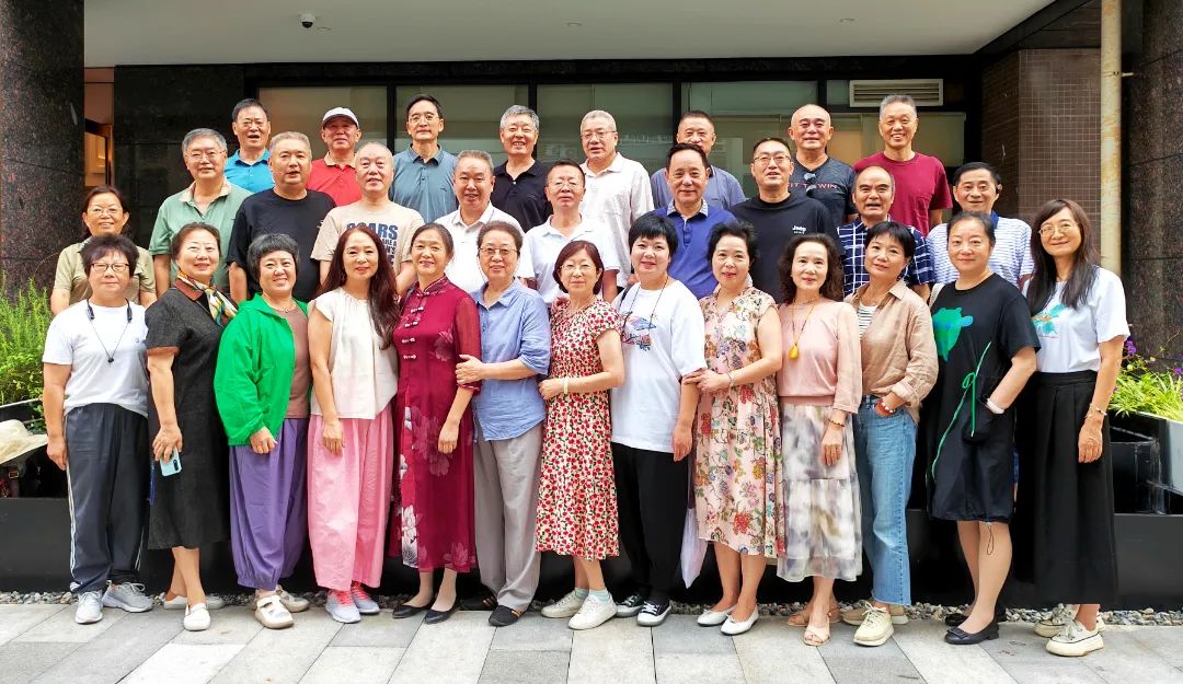 https://www.sczjw.net.cn:443/cms-web/ueditor/download?id=850569468144041984