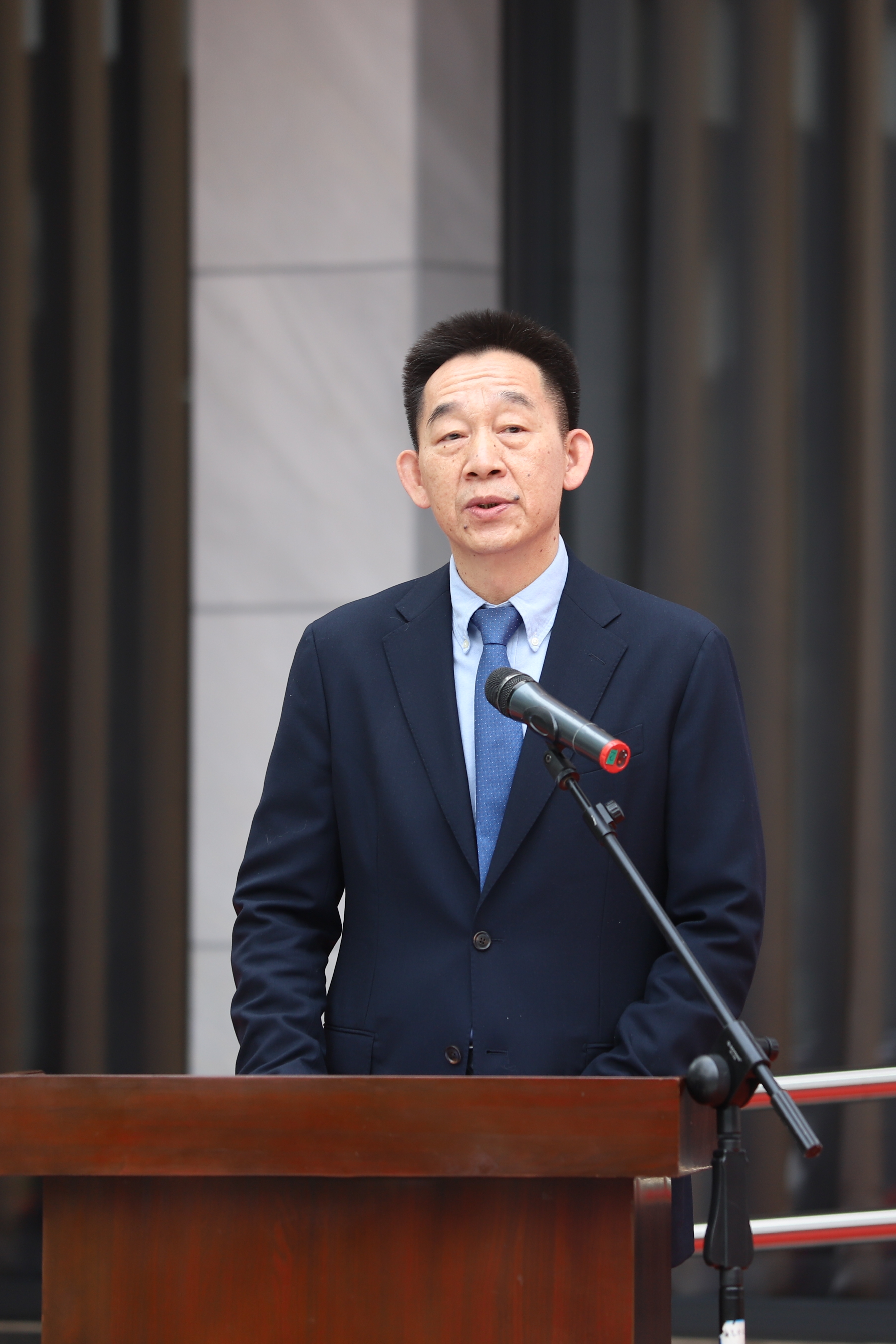 https://www.sczjw.net.cn:443/cms-web/ueditor/download?id=864417539378429952