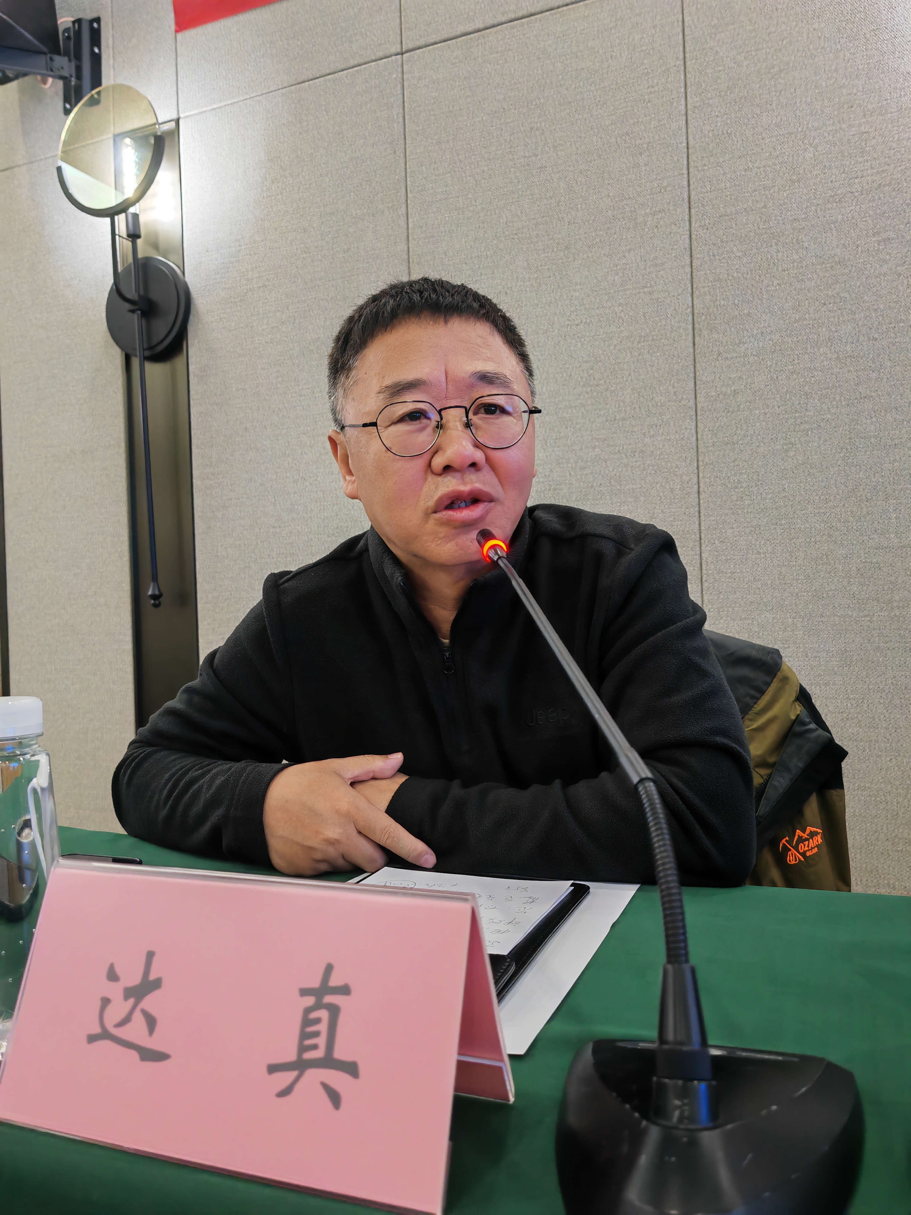 https://www.sczjw.net.cn:443/cms-web/ueditor/download?id=866981718577823744