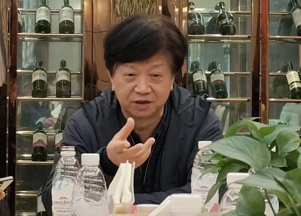 https://www.sczjw.net.cn:443/cms-web/ueditor/download?id=876381818911637504
