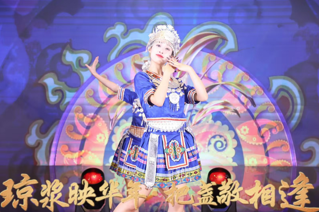 https://www.sczjw.net.cn:443/cms-web/ueditor/download?id=876382644661043200
