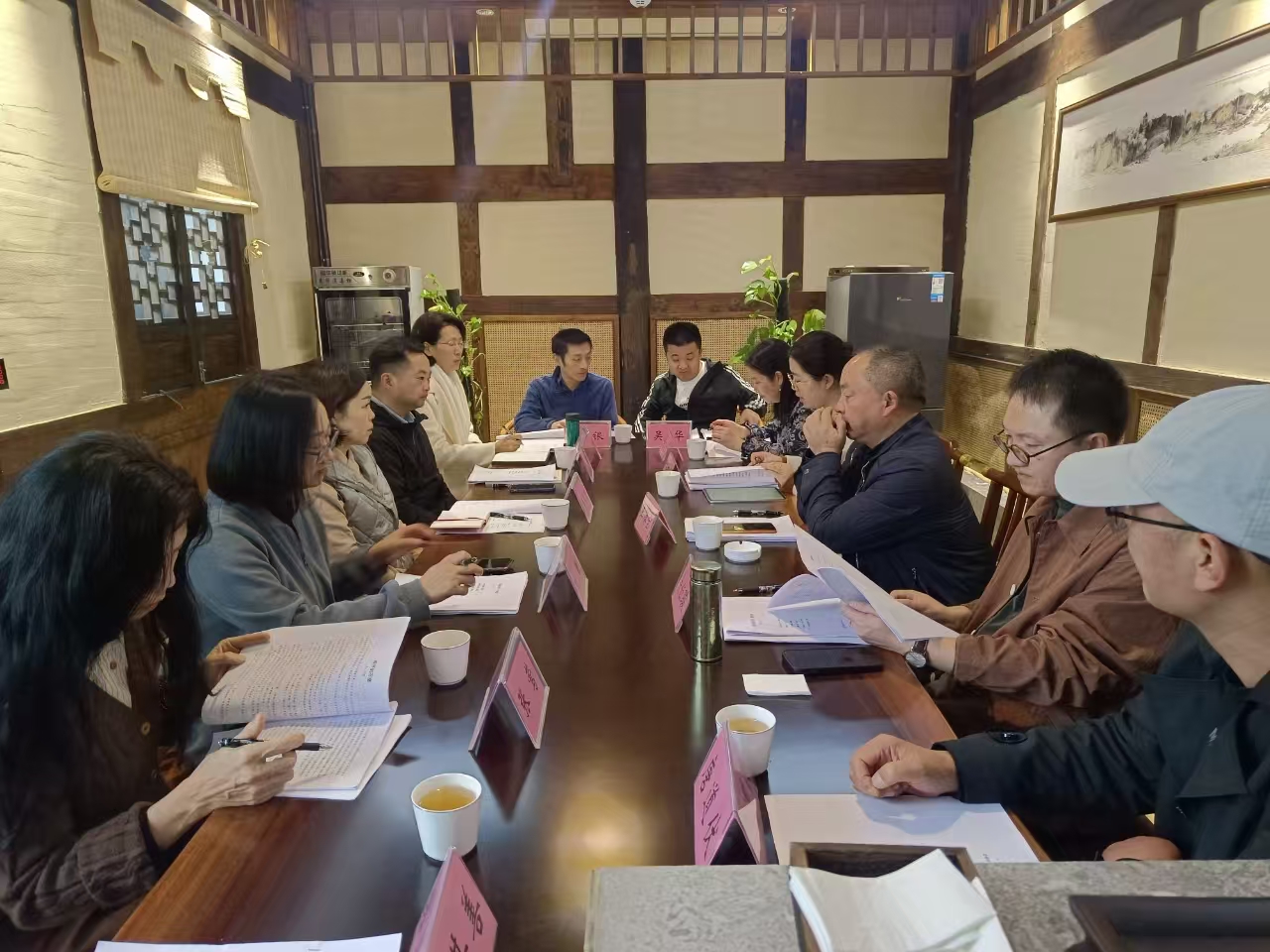 https://www.sczjw.net.cn:443/cms-web/ueditor/download?id=878892913924685824