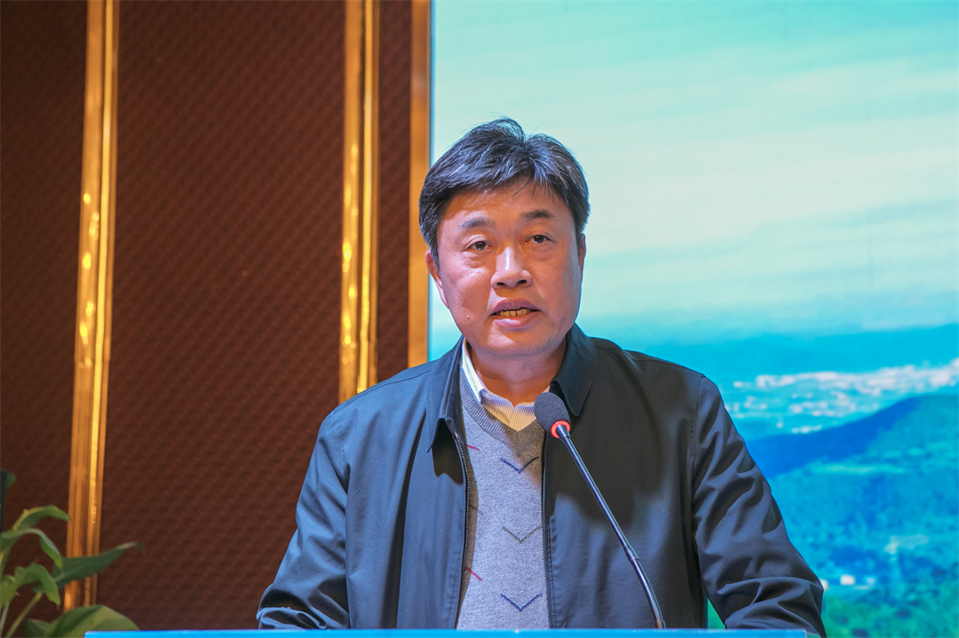 https://www.sczjw.net.cn:443/cms-web/ueditor/download?id=879170352563273728