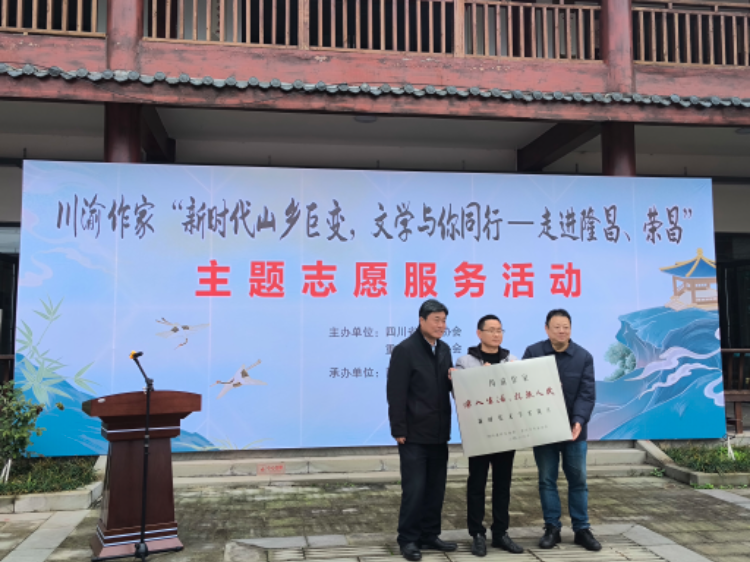 https://www.sczjw.net.cn:443/cms-web/ueditor/download?id=879218895281897472