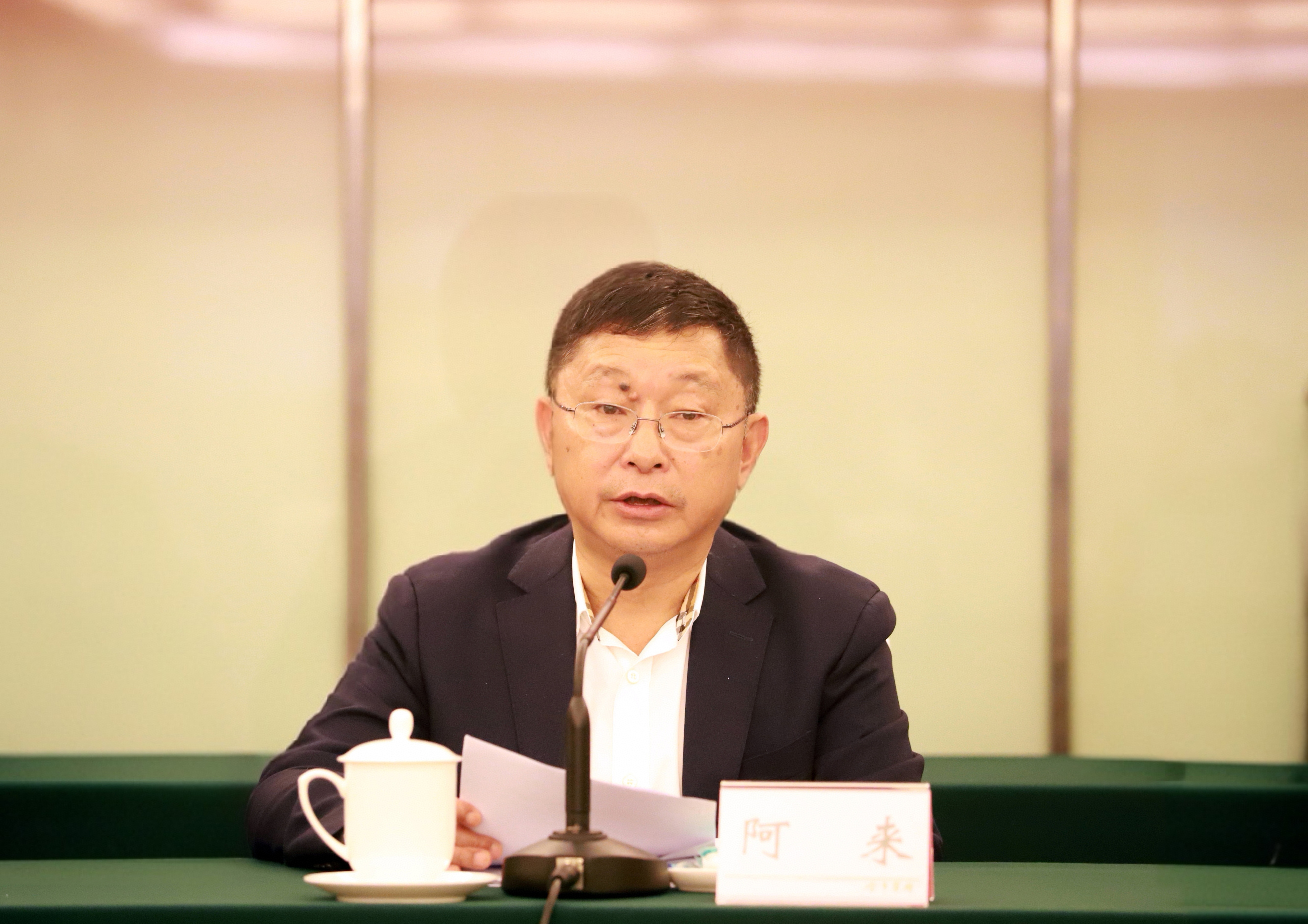 https://www.sczjw.net.cn:443/cms-web/ueditor/download?id=881775643771453440