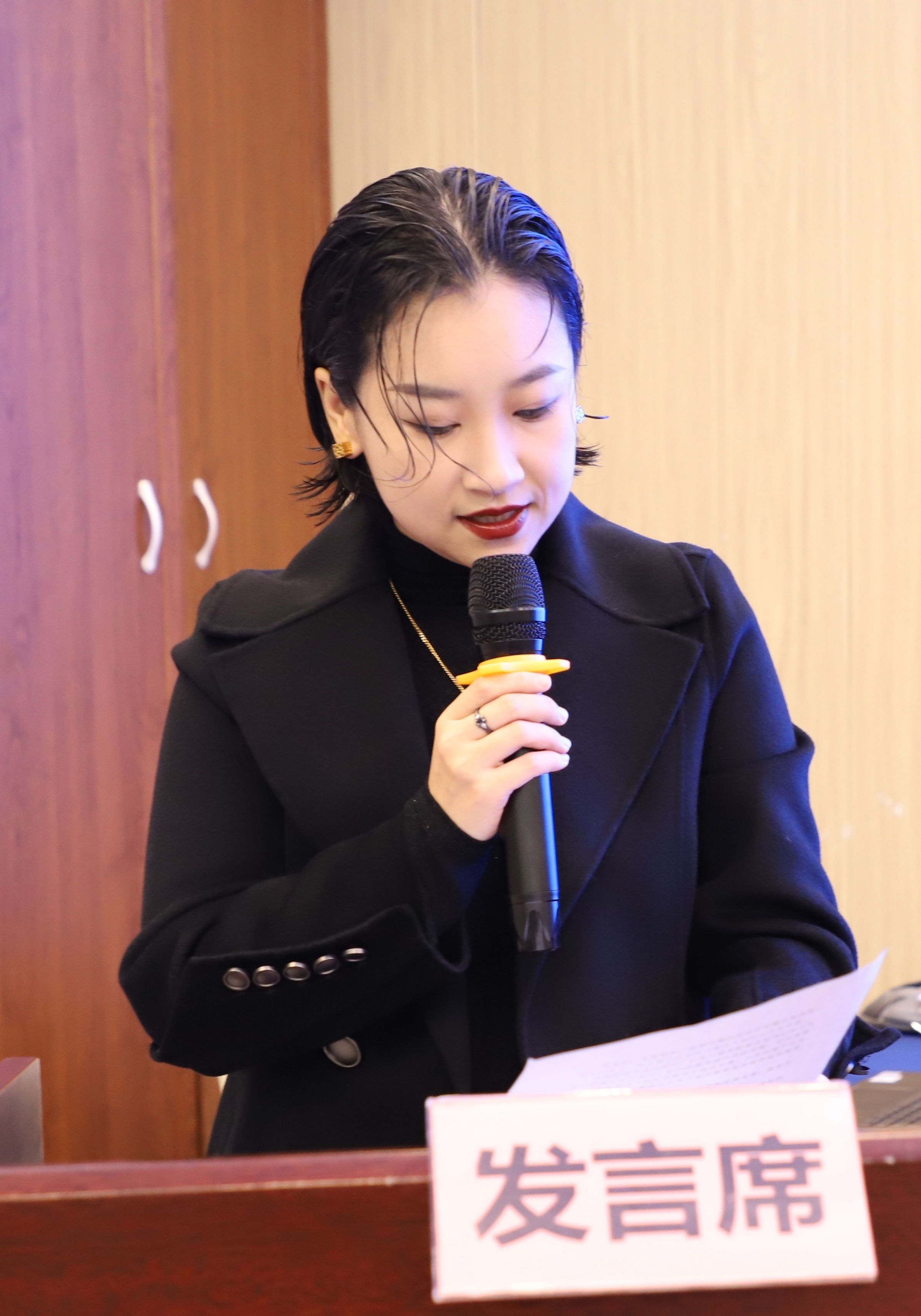 https://www.sczjw.net.cn:443/cms-web/ueditor/download?id=882437005812088832