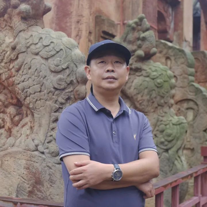 https://www.sczjw.net.cn:443/cms-web/ueditor/download?id=886470576570810368
