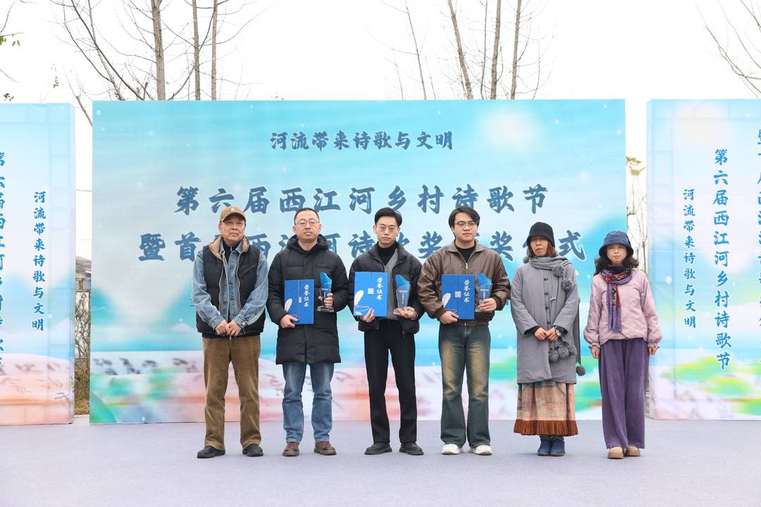 https://www.sczjw.net.cn:443/cms-web/ueditor/download?id=891125419032756224