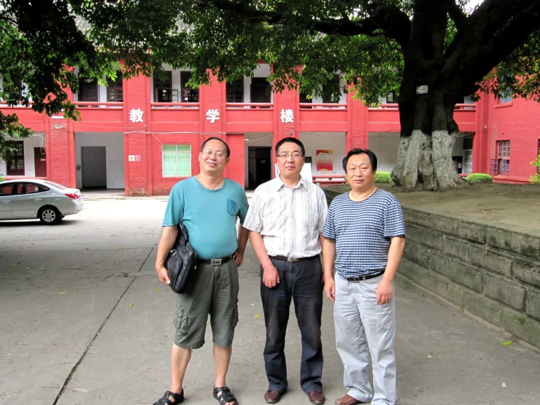 https://www.sczjw.net.cn:443/cms-web/ueditor/download?id=891842454494691328
