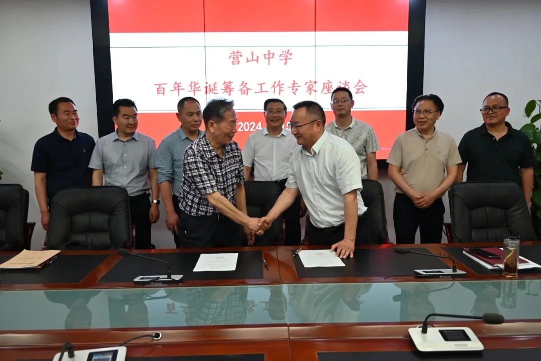 https://www.sczjw.net.cn:443/cms-web/ueditor/download?id=892205186951725056
