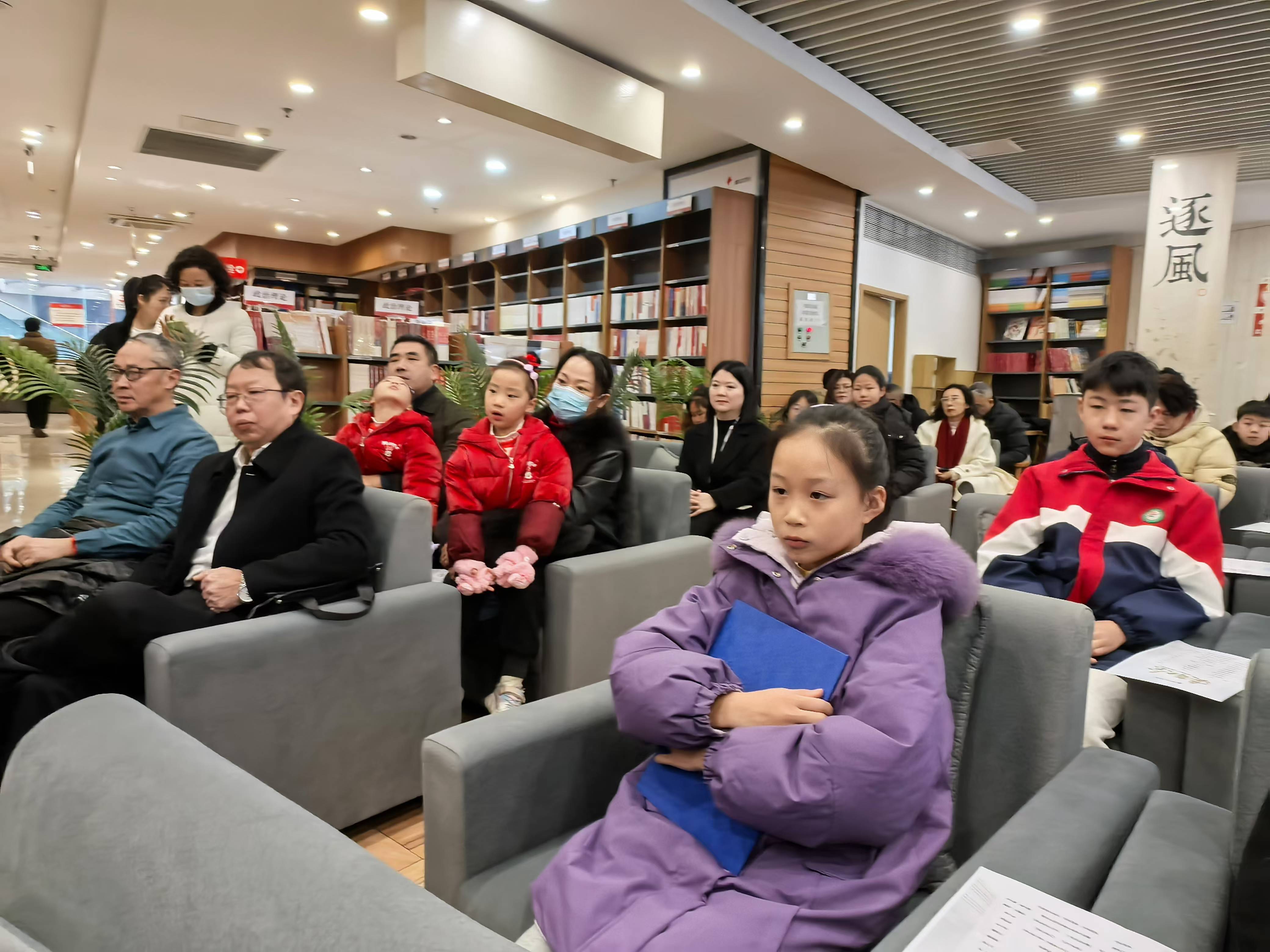 https://www.sczjw.net.cn:443/cms-web/ueditor/download?id=892212486785515520