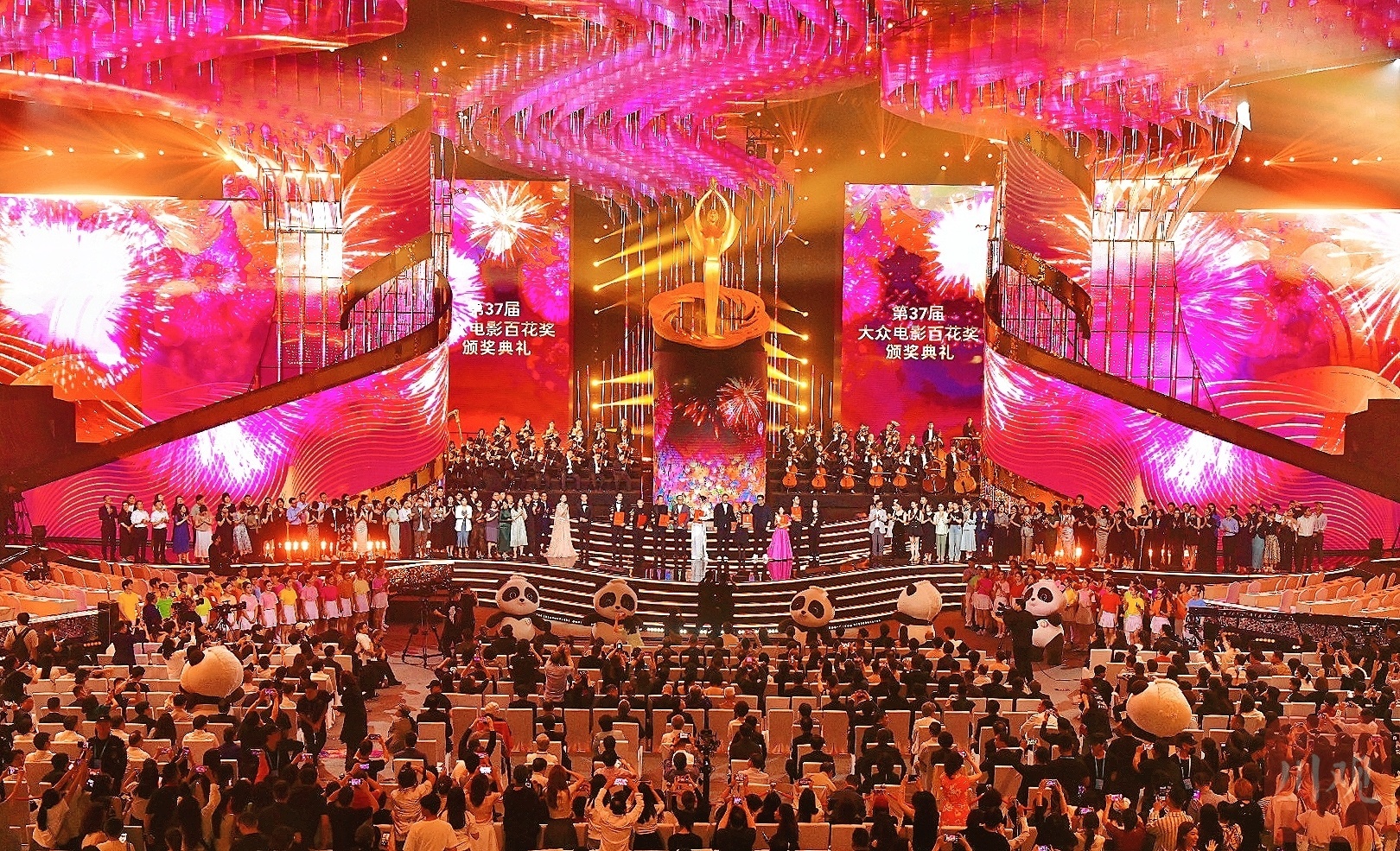 https://www.sczjw.net.cn:443/cms-web/ueditor/download?id=893646133593948160