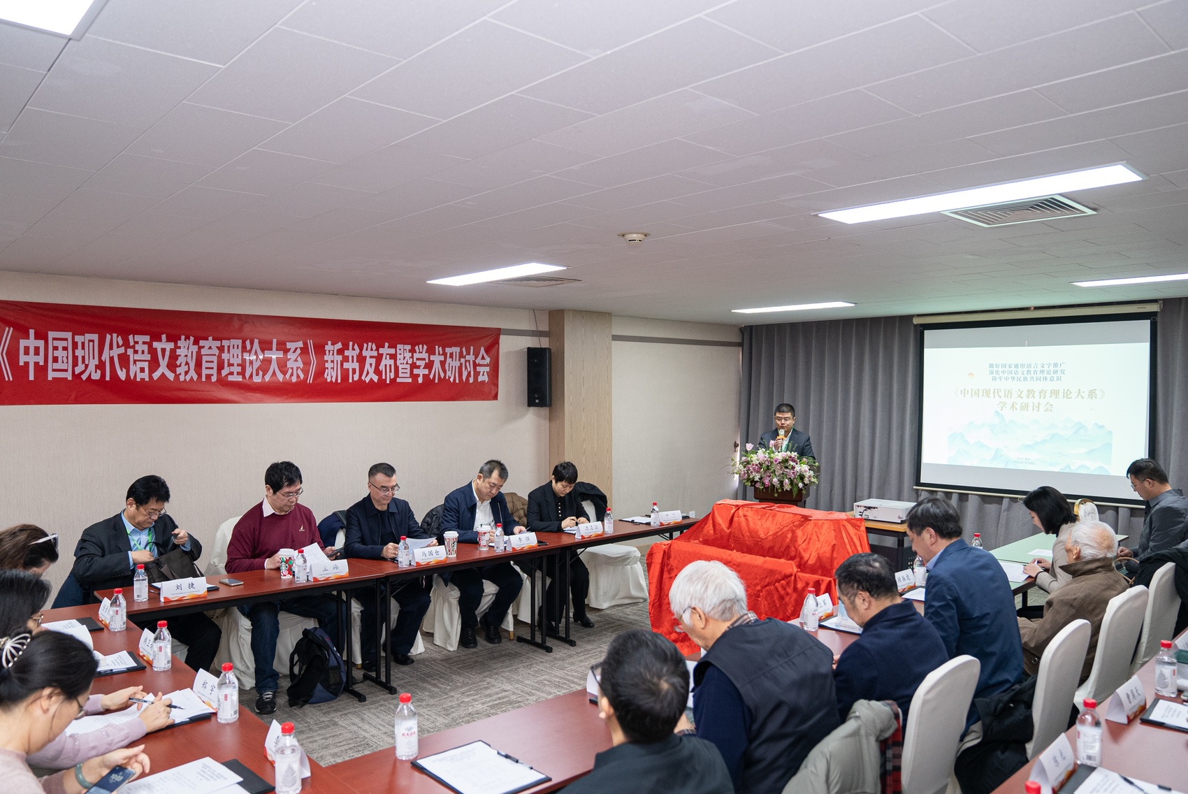 https://www.sczjw.net.cn:443/cms-web/ueditor/download?id=895828975497297920