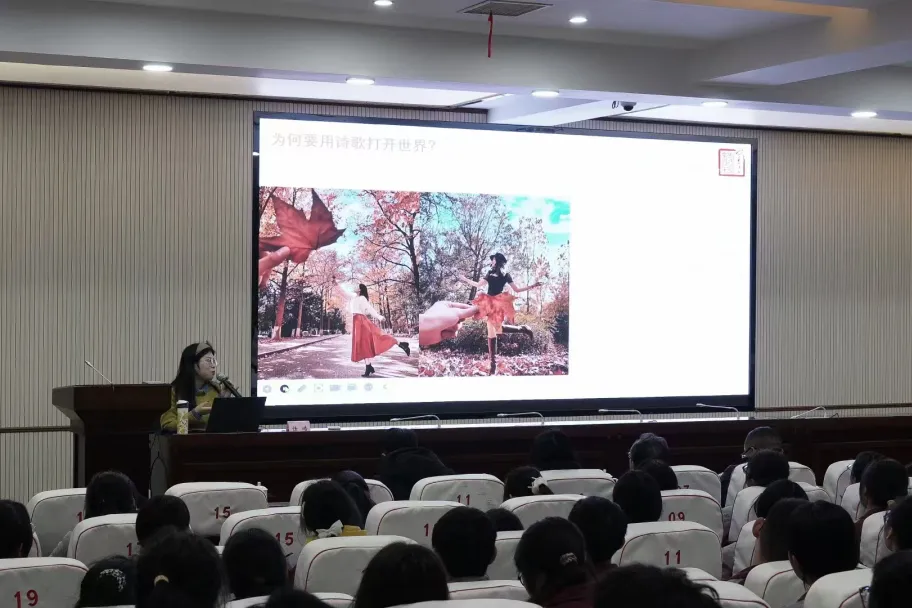 https://www.sczjw.net.cn:443/cms-web/ueditor/download?id=897268944631808000