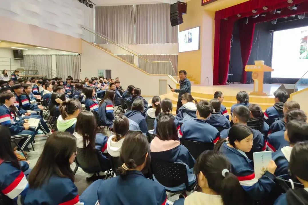 https://www.sczjw.net.cn:443/cms-web/ueditor/download?id=897269162945331200