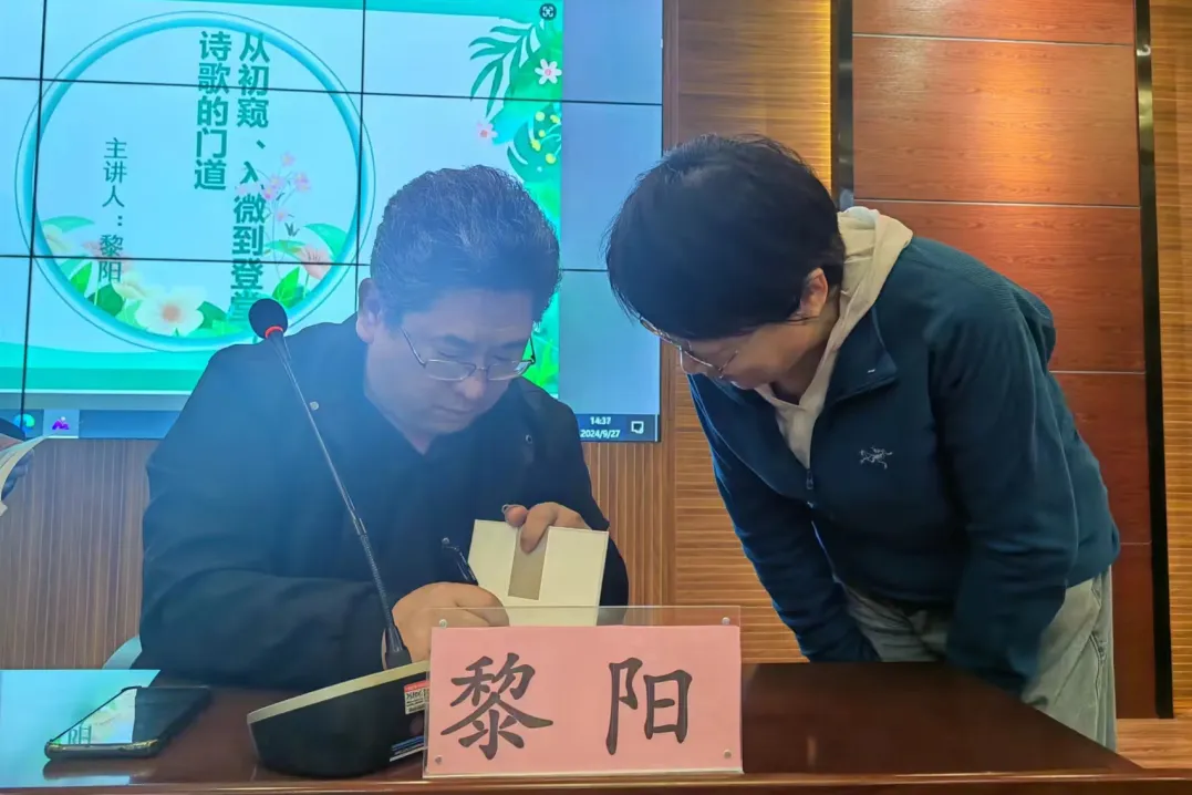 https://www.sczjw.net.cn:443/cms-web/ueditor/download?id=897270198875504640