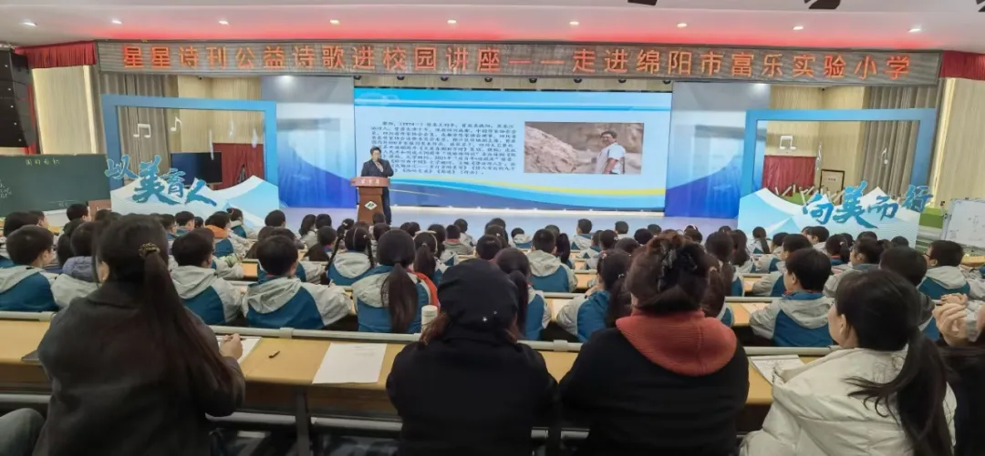 https://www.sczjw.net.cn:443/cms-web/ueditor/download?id=897270970132512768
