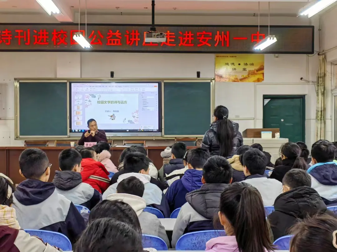 https://www.sczjw.net.cn:443/cms-web/ueditor/download?id=897271210050895872