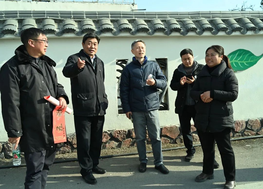 https://www.sczjw.net.cn:443/cms-web/ueditor/download?id=897273078978232320