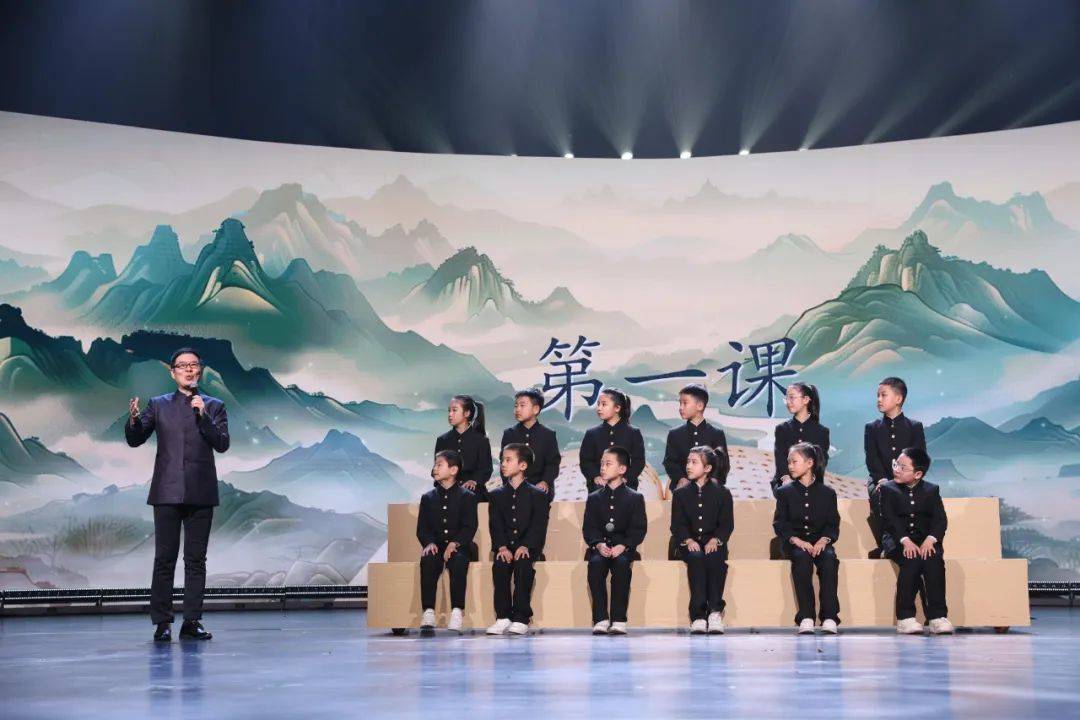 https://www.sczjw.net.cn:443/cms-web/ueditor/download?id=899813671705034752