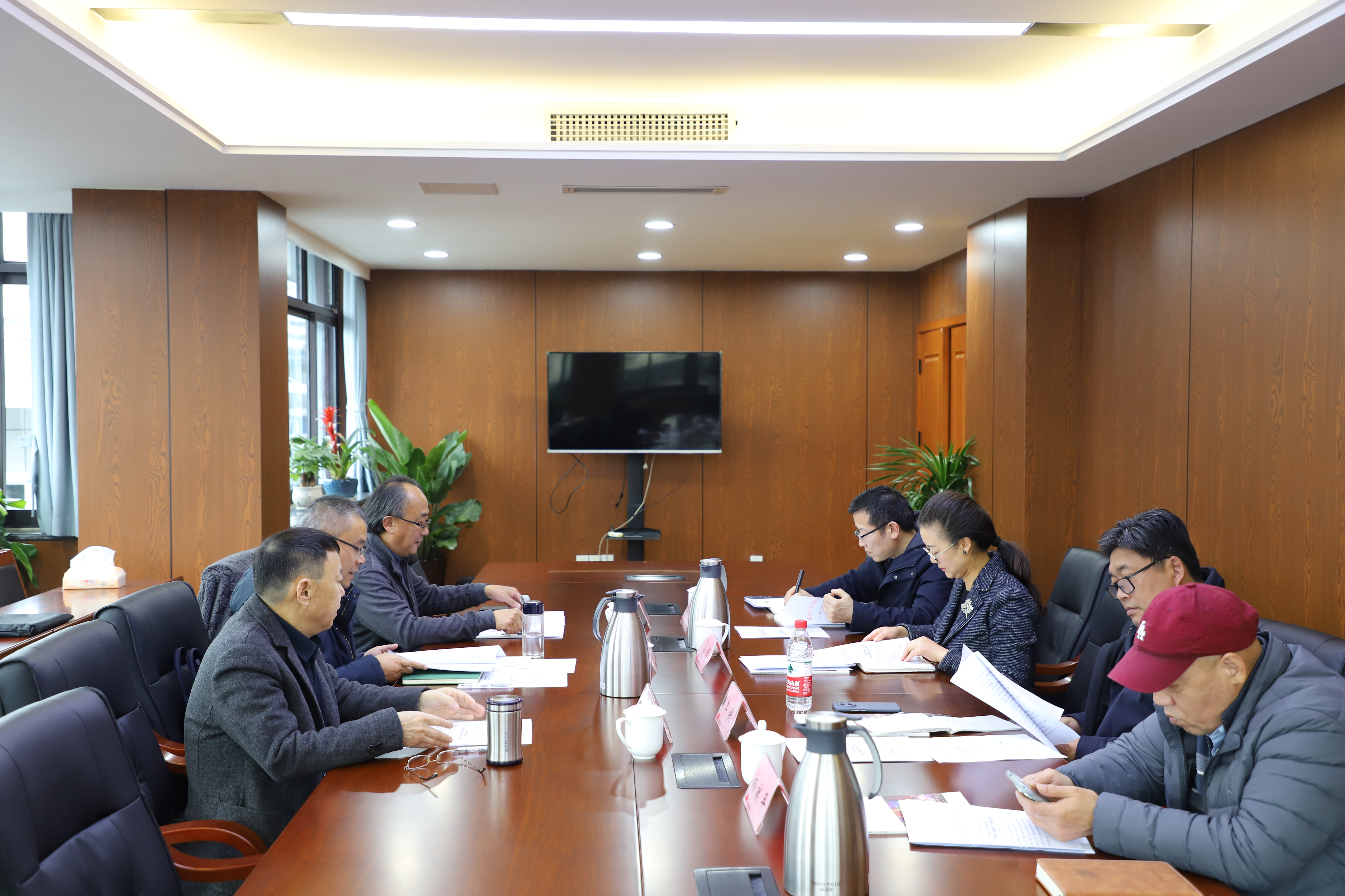 https://www.sczjw.net.cn:443/cms-web/ueditor/download?id=908616832580763648